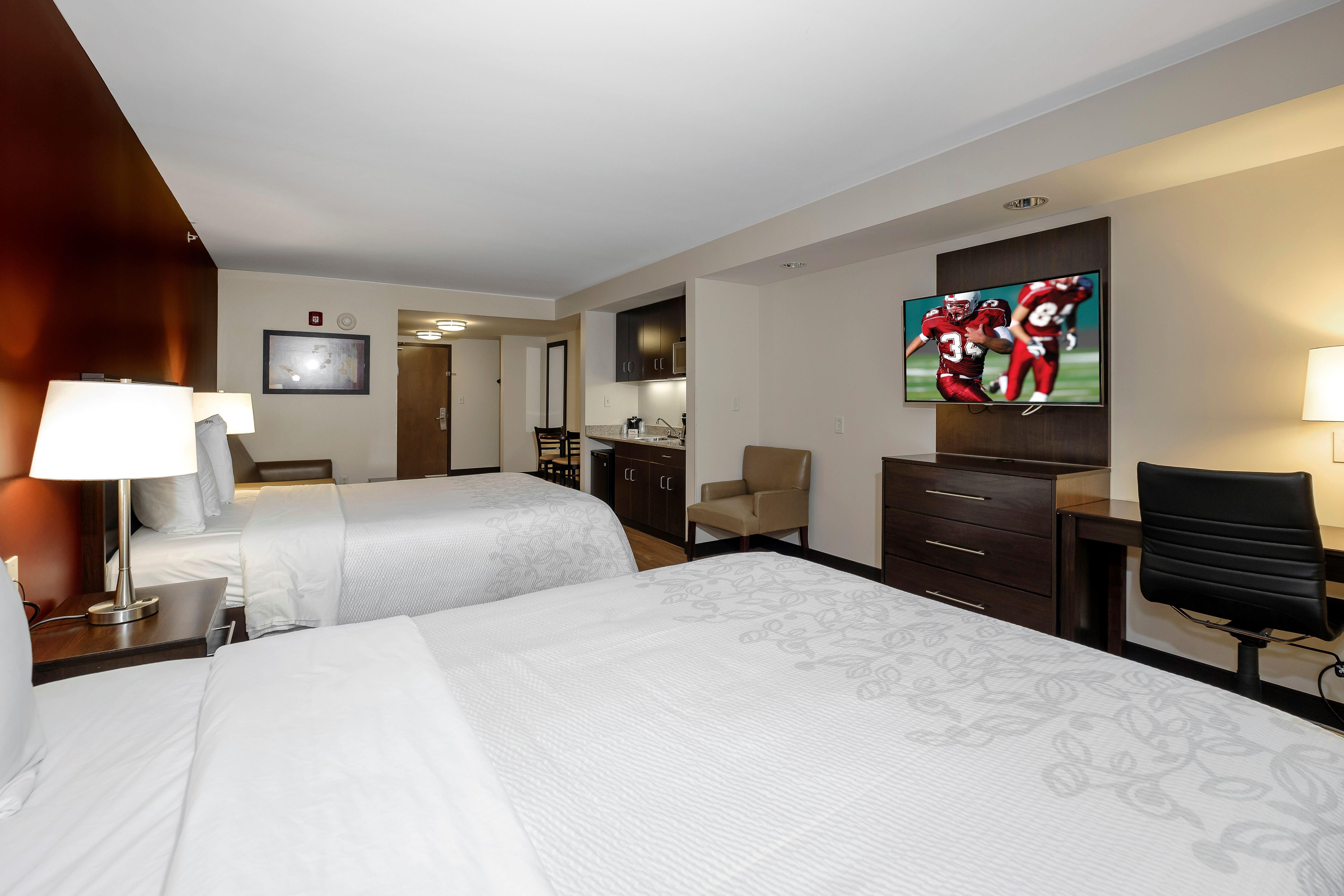 Red Roof Inn Plus+ & Suites Malone Exteriér fotografie